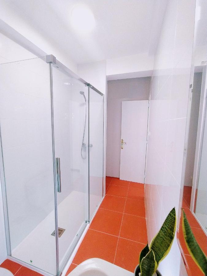 Alojamiento Caldas Centro Caldas De Reis Exterior foto